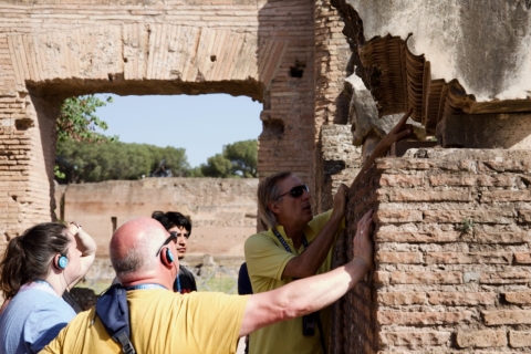 Roma: tour en grupo pequeño del Coliseo y la antigua Roma en ruso