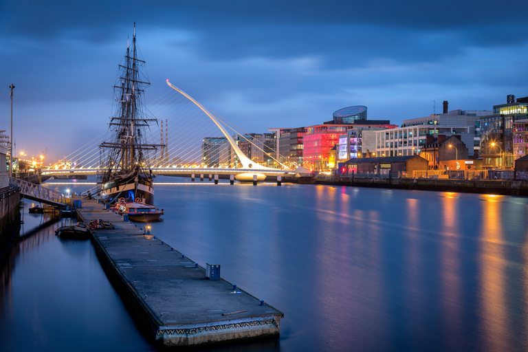 Dublin: excursão noturna panorâmica Big Bus com guia ao vivoDublin: passeio panorâmico de ônibus noturno aberto com guia ao vivo