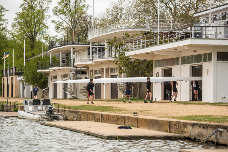 Oxford : Croisière fluviale touristique en soirée avec un cocktail