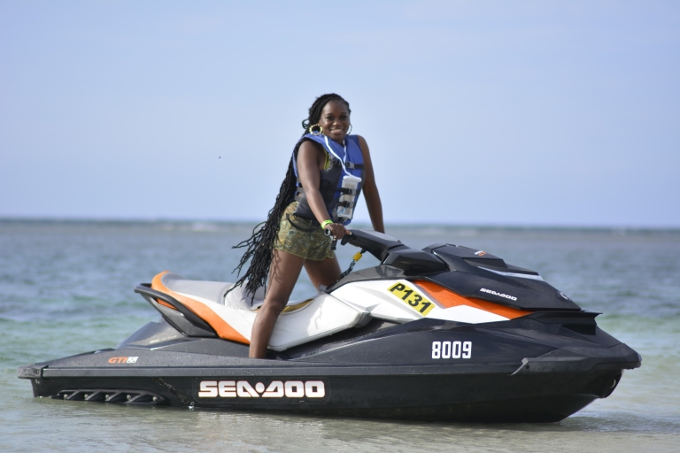 Montego Bay: activité de jet ski et plage avec transport privéDe Montego Bay