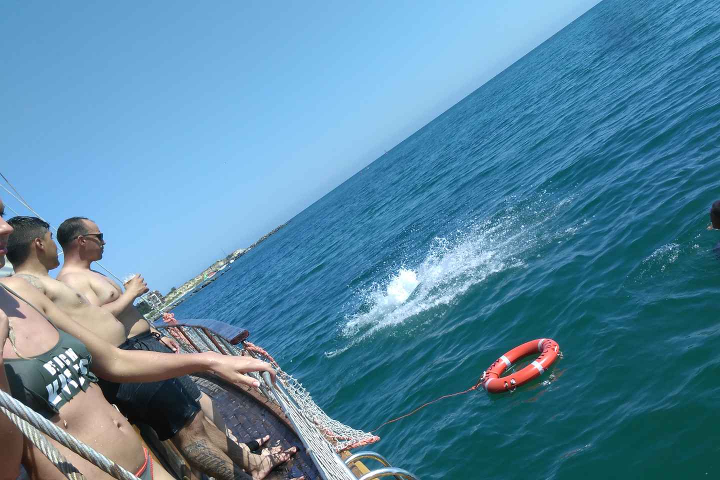 Nessebar : Croisière 4h avec pêche, repas et boissons
