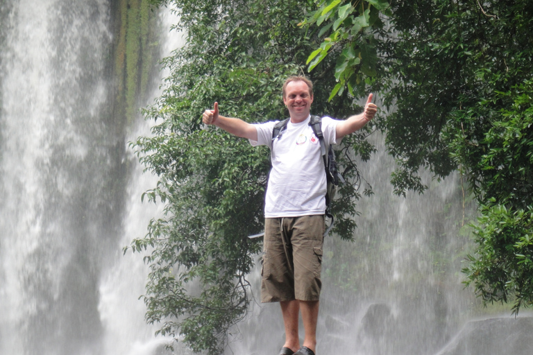 Siem Reap: Phnom Kulen Berg Jeep TourSiem Reap: Der magische Berg Phnom Kulen mit dem Jeep