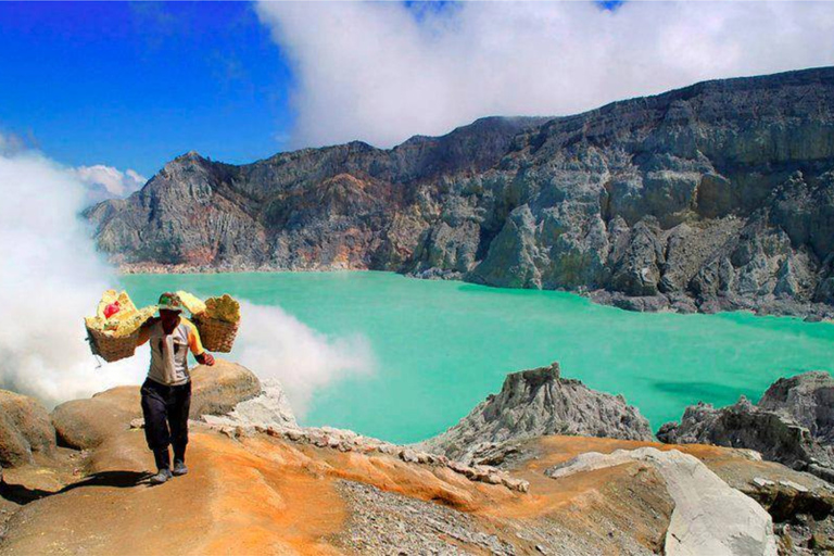 Vanuit Yogyakarta: 3-daagse tour naar Mount Bromo en Ijen-kraterAfzetten op Bali