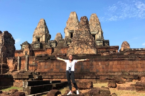 Ab Siem Reap: Banteay Srei und Angkor TagestourGruppen-Minibus mit Guide