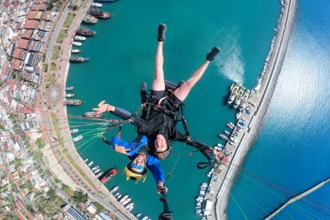 Alanya: Tandem-Paragliding über einer Burg und dem Meer