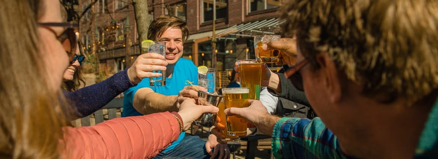 Tournée des bars historiques de Minneapolis : bars cachés et anecdotes