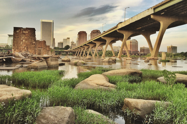 Richmond: Guided Hike in James River Park