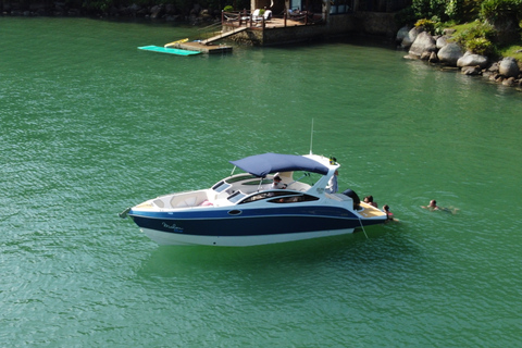 Idyllische Inseln Private Speedboat Tour in ParatyParaty: Idyllische Inseln Private Speedboat Tour