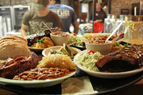 From Austin: Hill Country BBQ & Wine Shuttle