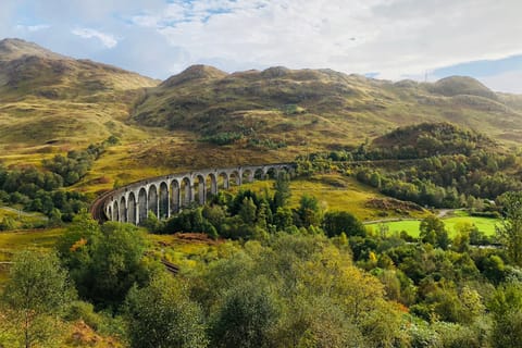 Edinburgh: dagtour Glenfinnan, Fort William en Glencoe