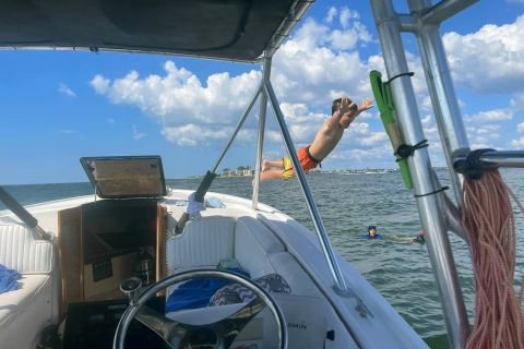 St. Petersburg, FL: Private Florida Gulf 6-Hour Boat Tour