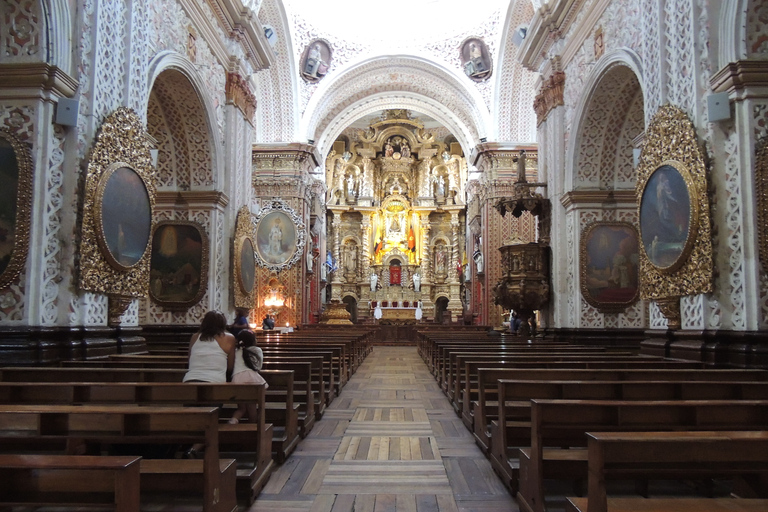 Quito: Linbanetur och privat stadsrundturQuito: Linbana och privat stadsrundtur