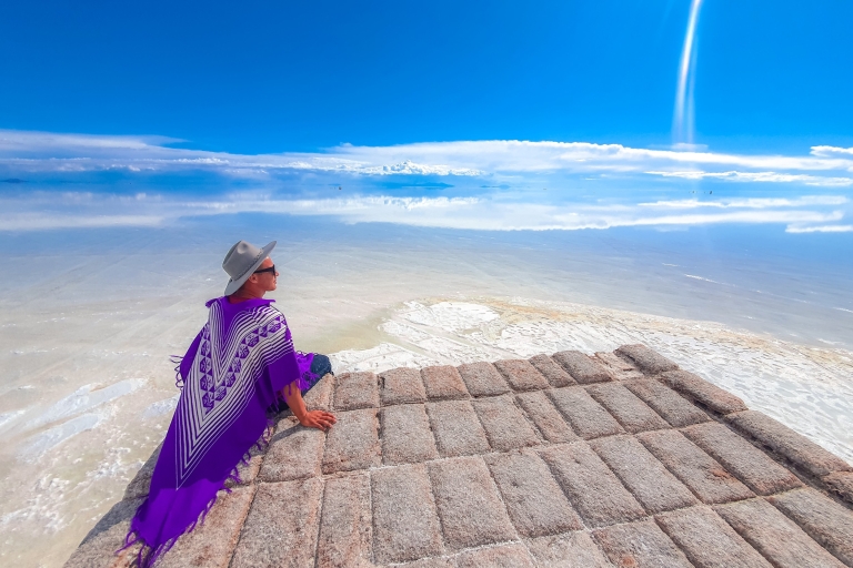 Von Uyuni aus: Rote Lagune & Uyuni Salzwüste 3-tägige geführte Tour