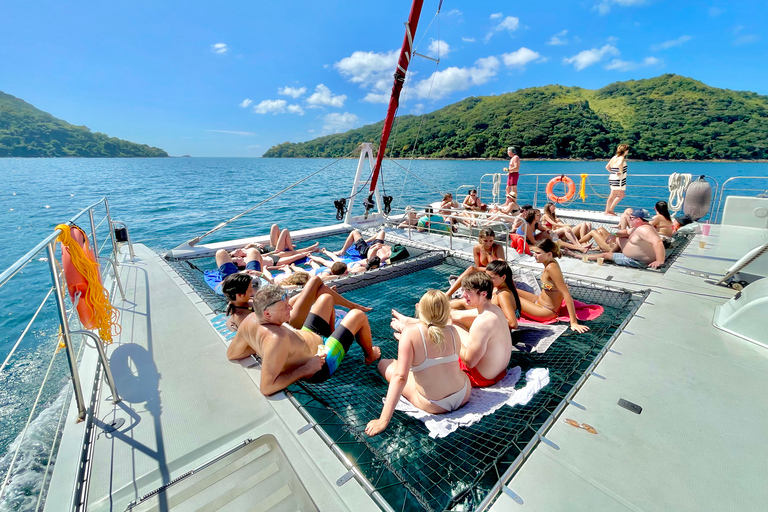 Panama: All-Inclusive Taboga Island Catamaran Cruise