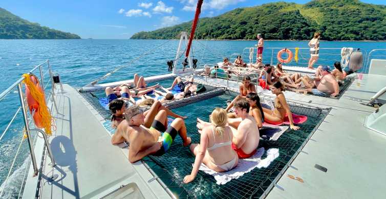 Panamà: Creuer en catamarà a l'illa de Taboga amb dinar i barra oberta