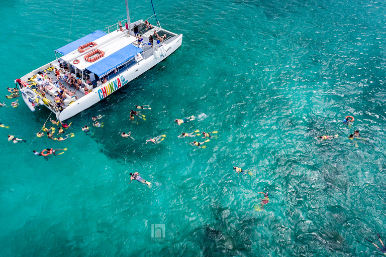 Montego Bay: Vela in catamarano Dunns e snorkeling con zipline