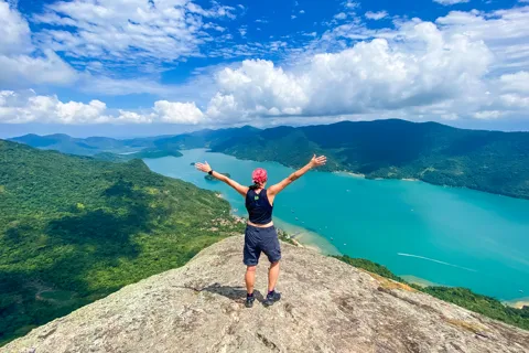 Paraty: Pão de Açucar Peak Trekking and Hiking Tour
