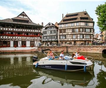 Visita a Estrasburgo em barco particular