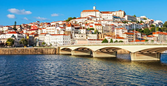 Von Porto aus: Heiligtum von Fatima & Coimbra Private Tagestour