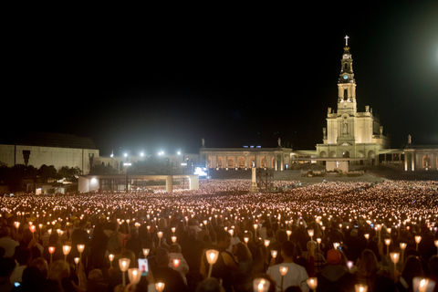 Desde Oporto: excursión privada de un día al Santuario de Fátima y Coimbra