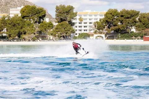 Alcudia: 30-minuten jetski-avontuur voor beginners & foto's