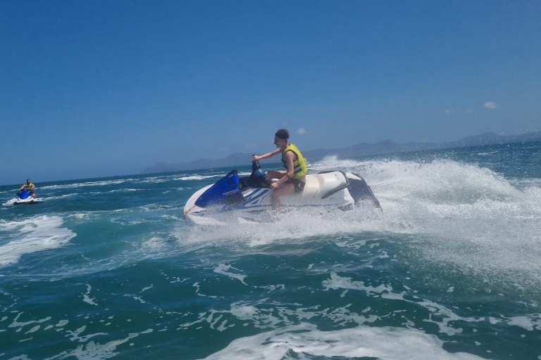 Alcudia: aventura en moto de agua de 30 minutos para principiantes