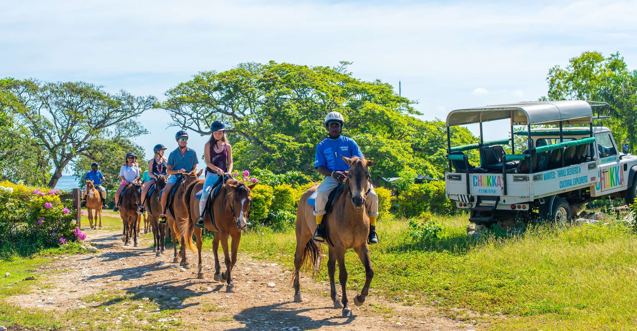 Montego Körfezi'nden veya Negril'den, Chukka Horseback Ride and Swim - Hizvo