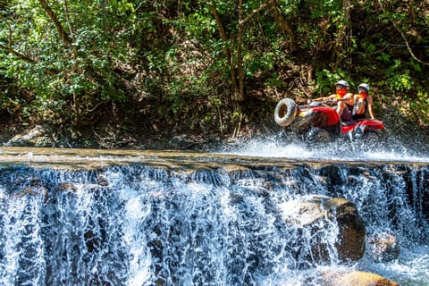 Puerto Vallarta: Private Guided ATV and Zipline Combo Trip