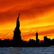 New York: rondvaart naar Vrijheidsbeeld bij zonsondergang