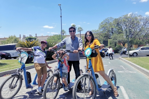 Sevilla: elektrische kickscooter- of fietstocht van 2 uur