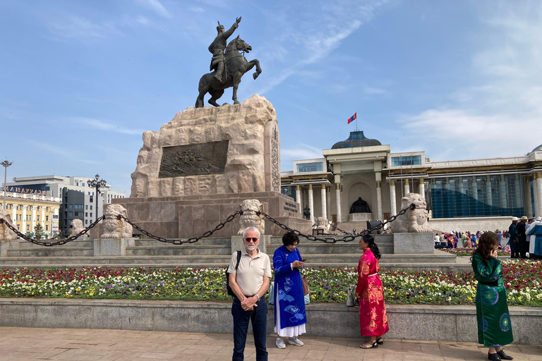 أولان باتور: جولة سير خاصة مع مرشد محليجولة سيرًا على الأقدام لمدة ساعتين