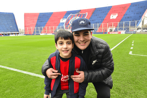 Fußball in Buenos Aires: Erlebe die Leidenschaft bei einem Spiel von San Lorenzo de Almagro