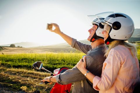 From Florence: Chianti Self-Guided Vespa Tour with Lunch
