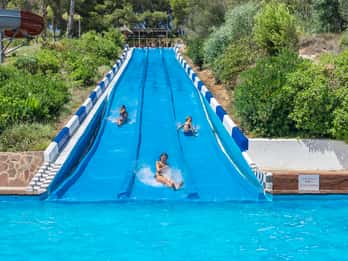 Cullera: Aquopolis Cullera Entry Ticket