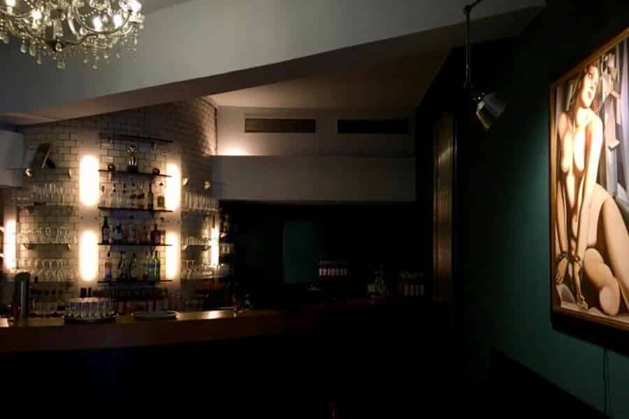 Berlin: Abendessen im Dunkeln. Foto: GetYourGuide