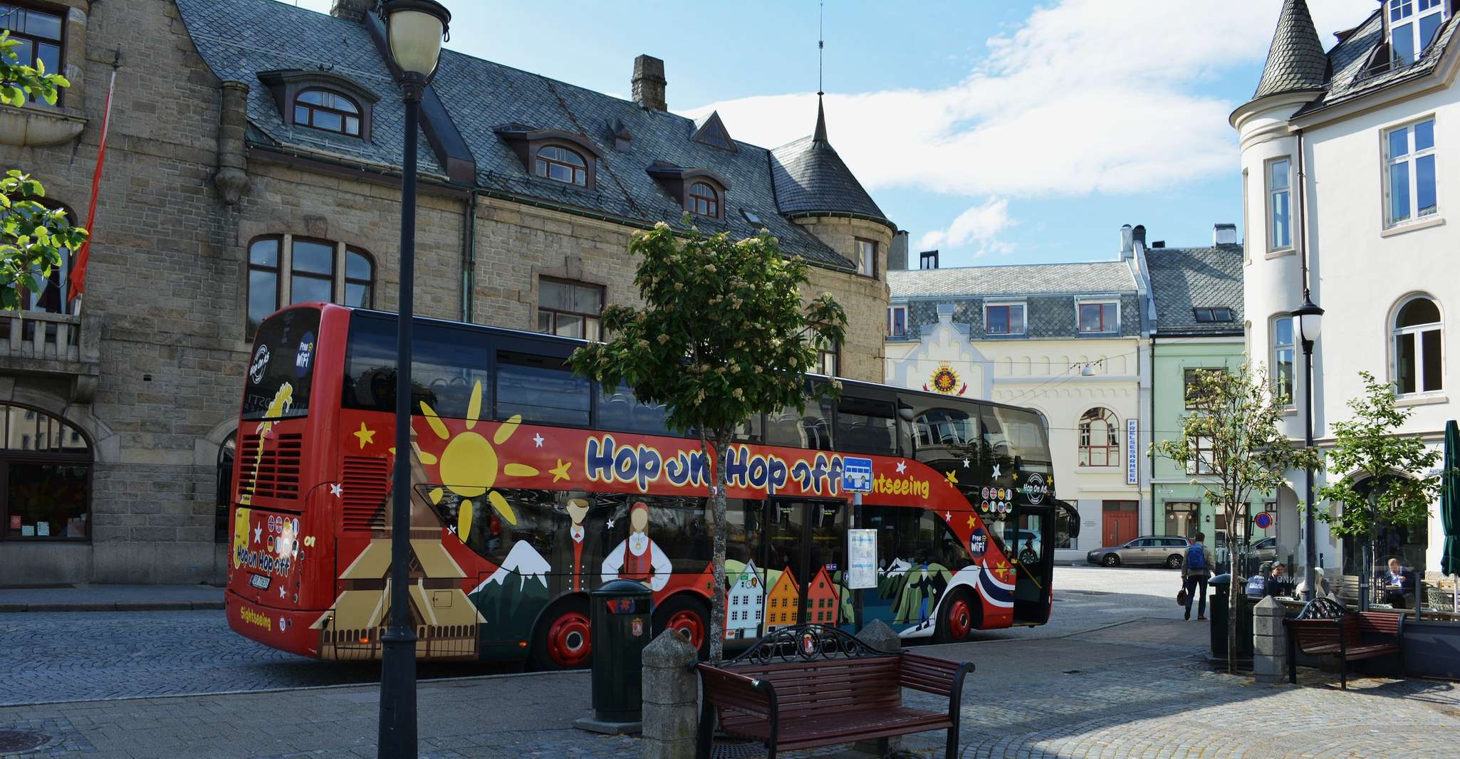 Ålesund, 1-Day Hop-On Hop-Off Sightseeing Bus Ticket - Housity