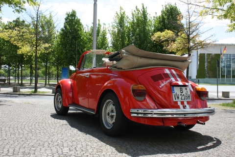 Berlin: circuit de découverte de 4 heures dans la VW Beetle Cabriolet