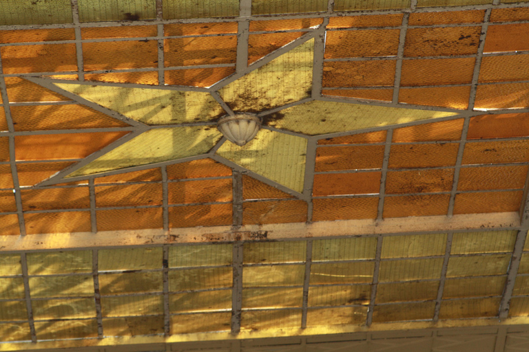 Vanuit Tbilisi: Gori per trein - Stalinmuseum en verborgen parelsPrivé-ervaring