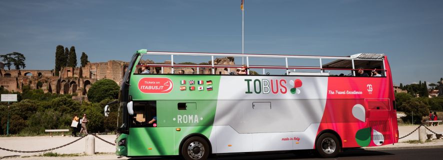 Roma: tour in autobus Hop-on Hop-off con piano panoramico
