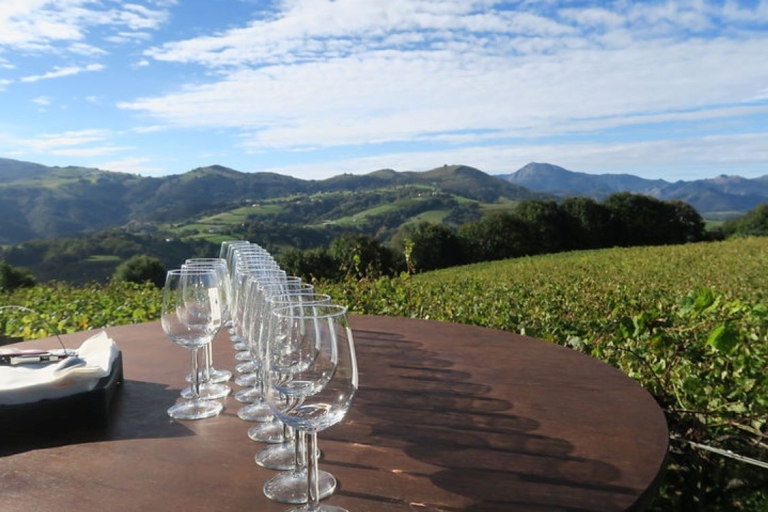 Van Bilbao: privérondleiding door San Sebastian, Pintxo en wijnPrivé San Sebastian, Pintxo & wijntour voor 3-4 personen
