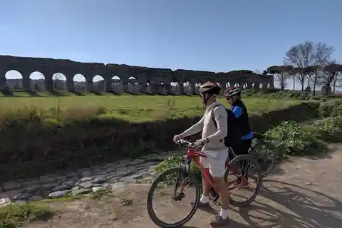 Rome : Voie Appienne et campagne romaine à vélo électrique