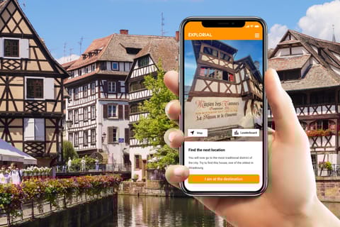 Strasbourg: Scavenger Hunt and Walking Tour