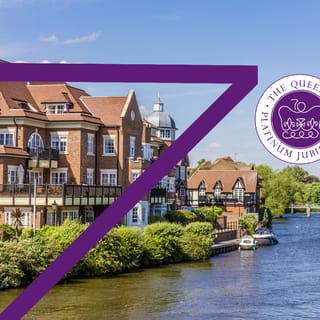 Windsor: Hop-On Hop-Off Highlights Bus Tour/River Cruise