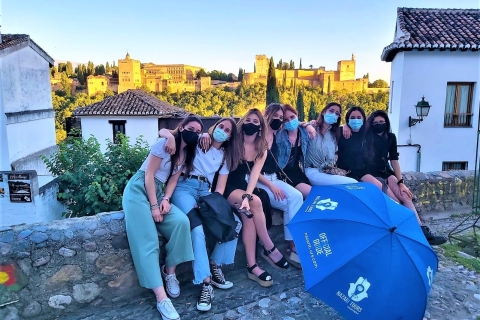 Granada: tour guiado al Albaicín, Sacromonte y miradoresTour guiado del Albaicín, el Sacromonte y los miradores - Alemán