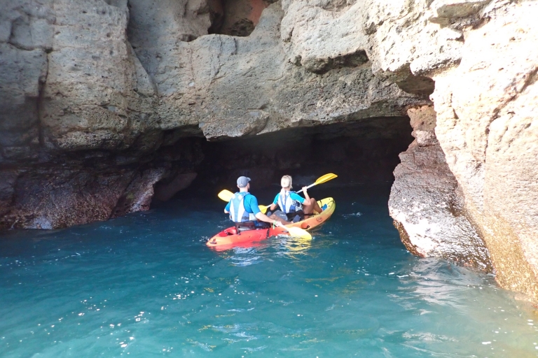 Las Palmas: visite guidée de la grotte de Mogán en kayak et plongée en apnéeExcursion en kayak et plongée en apnée dans les grottes de Mogan