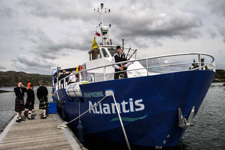 Scottish Highlands: Isle of Skye Glass-Bottom Boat Tour Isle of Skye: 1-Hour Glass-Bottom Boat Wildlife Tour