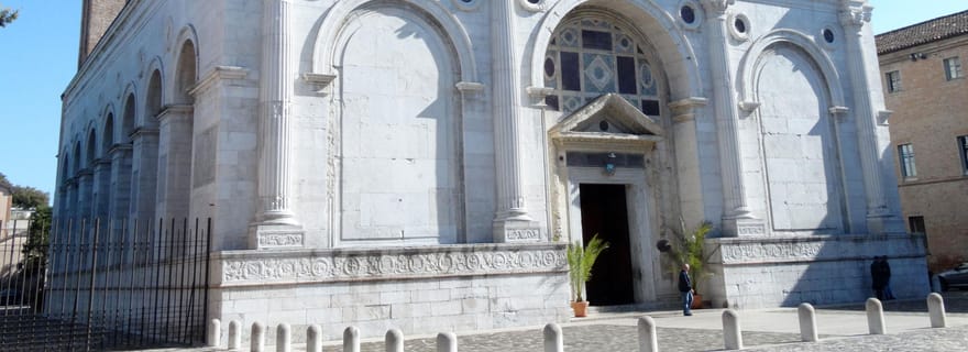 Visite privée de Rimini : Histoire romaine et charme balnéaire