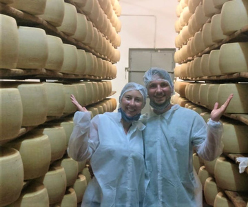 Parma: tour e degustazione di produzione di parmigiano e prosciutto di Parma