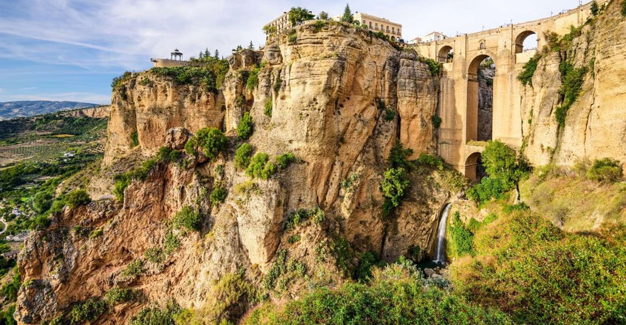Desde Sevilla, Pueblos Blancos y Ronda Tour - Hizvo