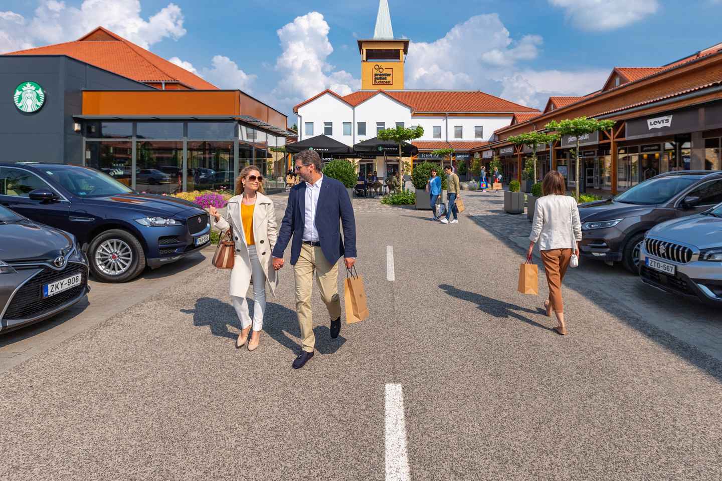 Budapest: Traslado de Compras al Premier Outlet desde el Centro de la Ciudad